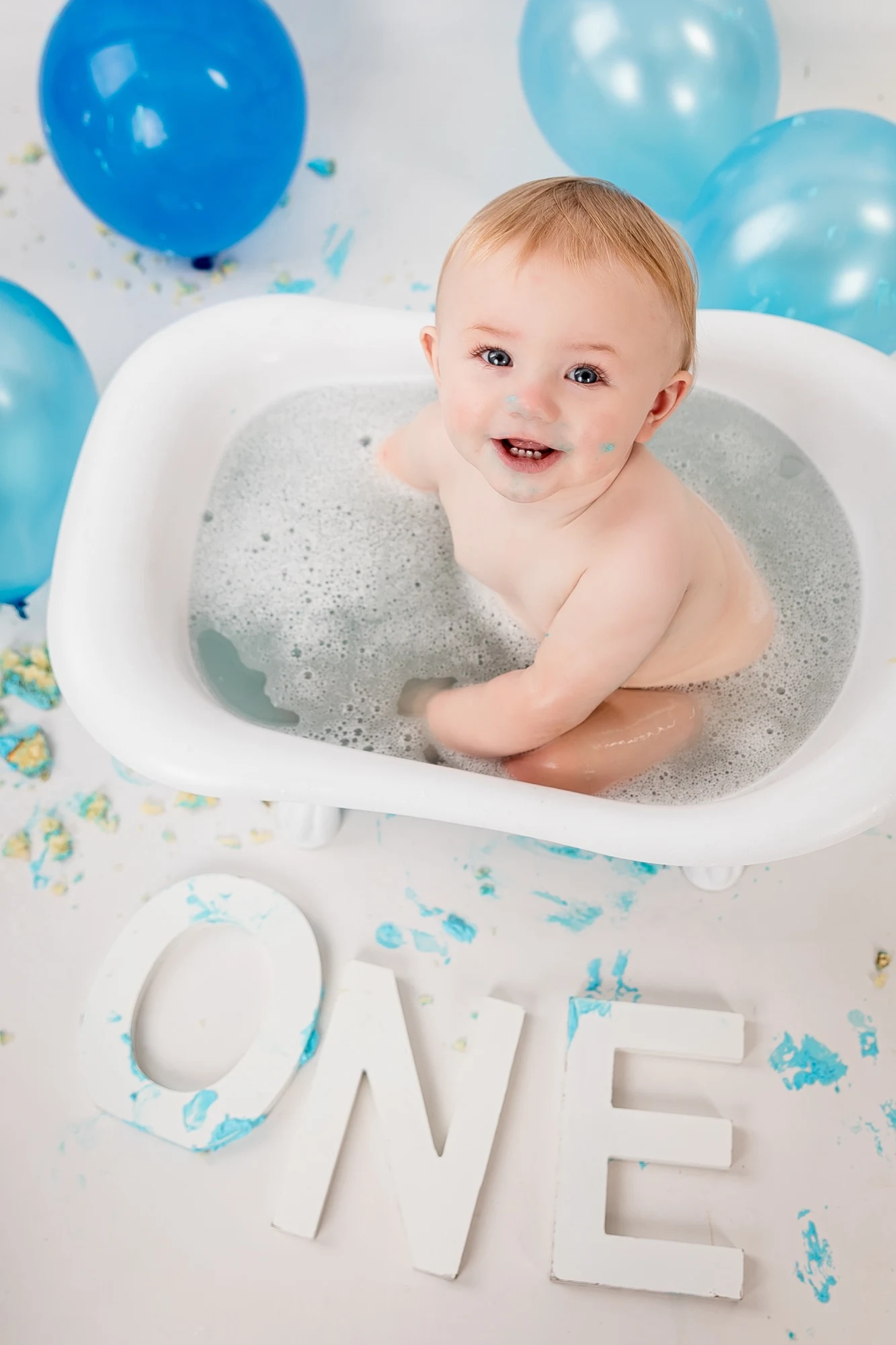 Cake smash — Shania